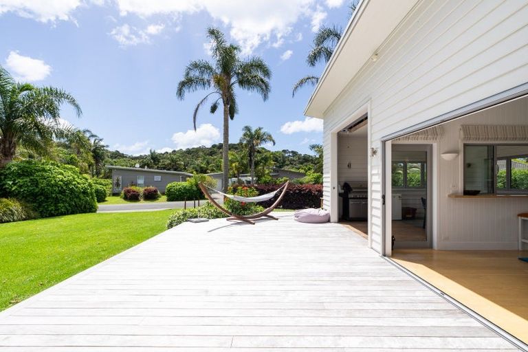 Photo of property in 2 Meridian Place, Matapouri, Whangarei, 0173