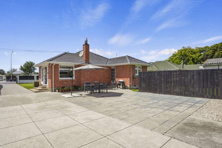 Photo of property in 105 West Belt, Rangiora, 7400