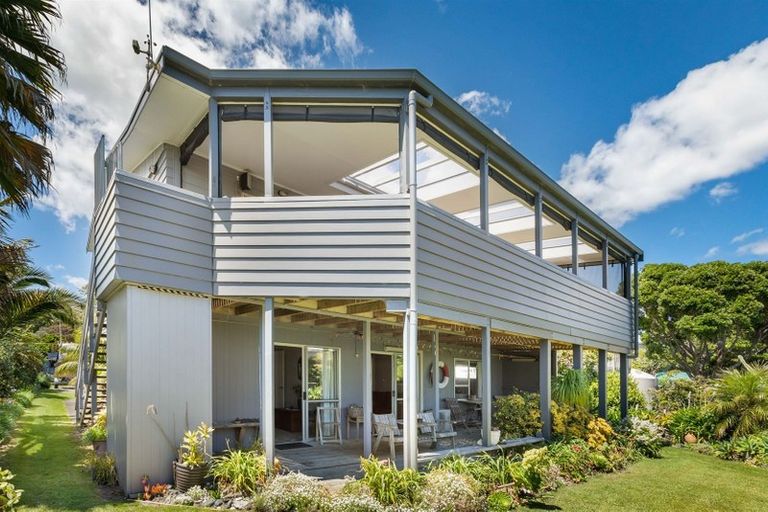 Photo of property in 12 Hilldale Crescent, Kuaotunu West, Whitianga, 3592