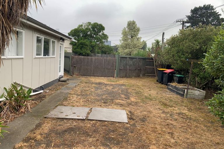 Photo of property in 294 Keyes Road, New Brighton, Christchurch, 8083