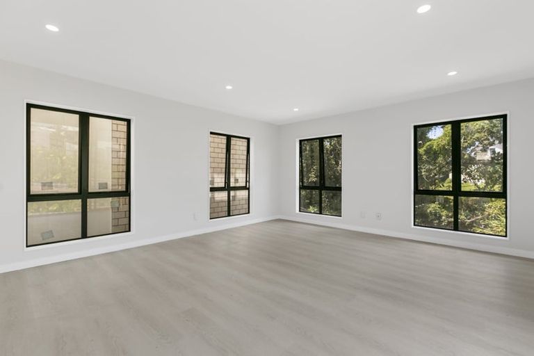 Photo of property in 35a Beryl Place, Mangere East, Auckland, 2024