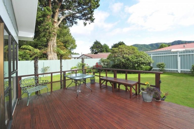 Photo of property in 26 Riversdale Road, Clouston Park, Upper Hutt, 5018