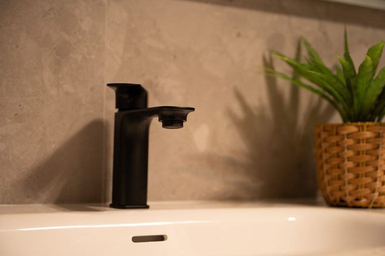 Photo of property in 40 Mckinstry Avenue, Mangere East, Auckland, 2024