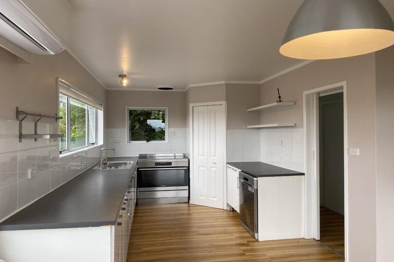 Photo of property in 24 Punga Grove Avenue, Riverside, Whangarei, 0112