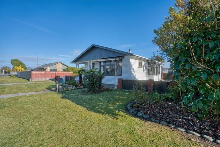 Photo of property in 71 Hoffman Street, Hokitika, 7810