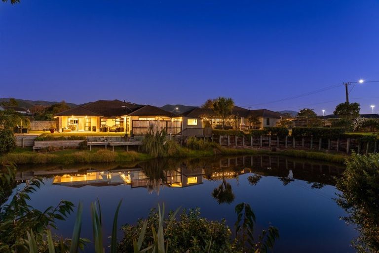 Photo of property in 3 Te Nehu Drive, Paraparaumu, 5032