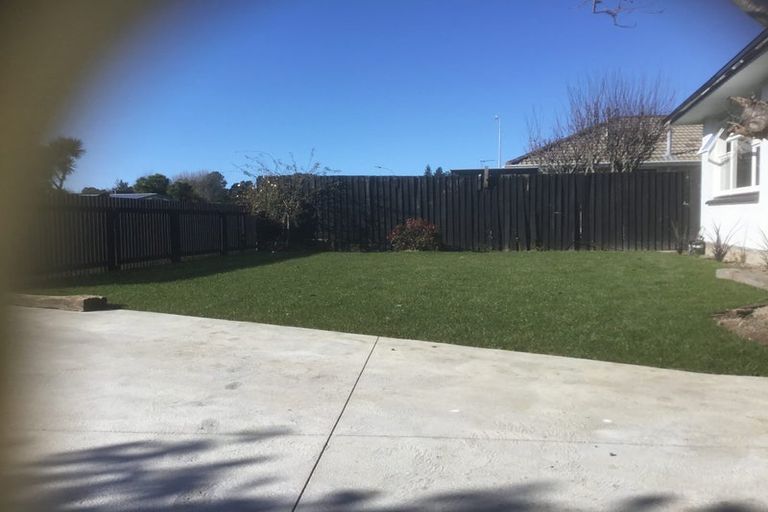 Photo of property in 54 Woolley Street, Avondale, Christchurch, 8061