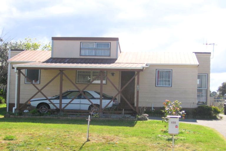 Photo of property in 105 Weka Street, Whangamata, 3620