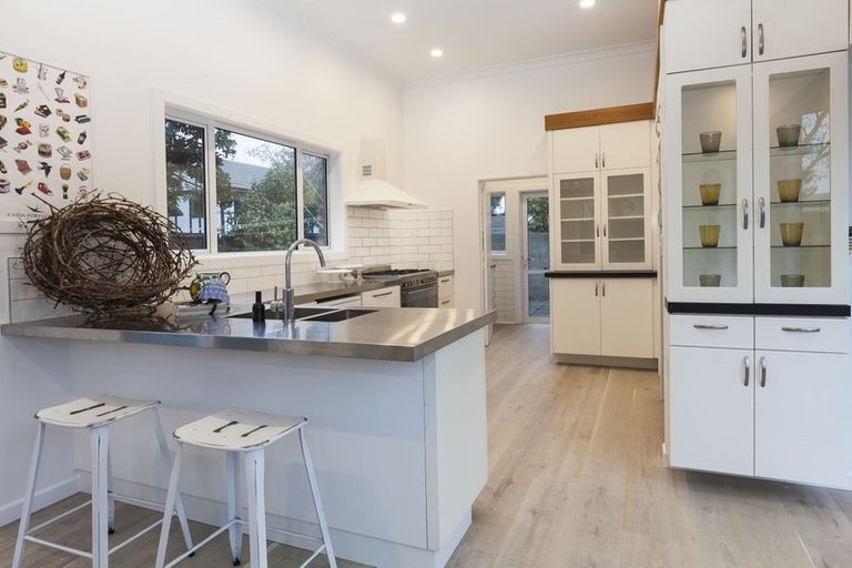 Photo of property in 88a Memorial Avenue, Ilam, Christchurch, 8053