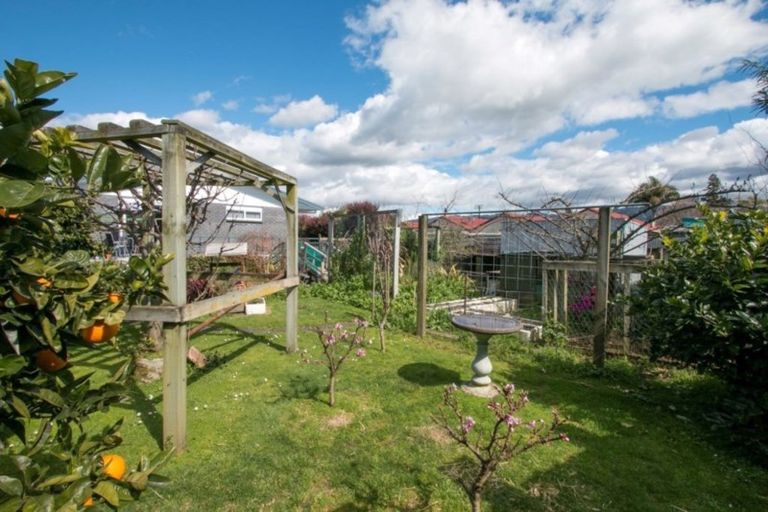 Photo of property in 14 Levley Lane, Katikati, 3129