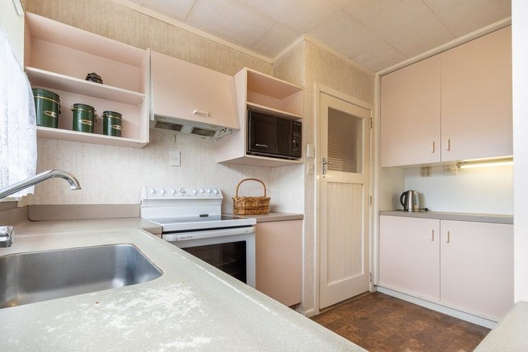 Photo of property in 59 Hamilton Road, Cambridge, 3434