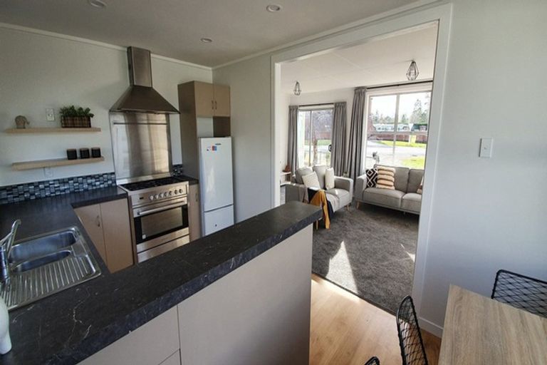 Photo of property in 10 Raglan Street, Wyndham, 9831