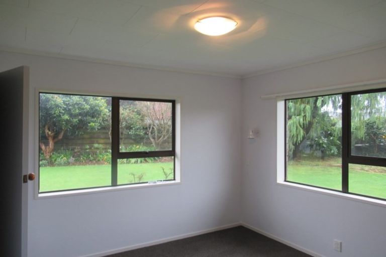 Photo of property in 31 Links View Drive, Omokoroa, 3114
