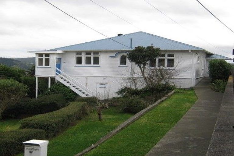 Photo of property in 12 Robieson Street, Roseneath, Wellington, 6011