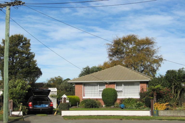 Photo of property in 13 Marshwood Place, Sockburn, Christchurch, 8042