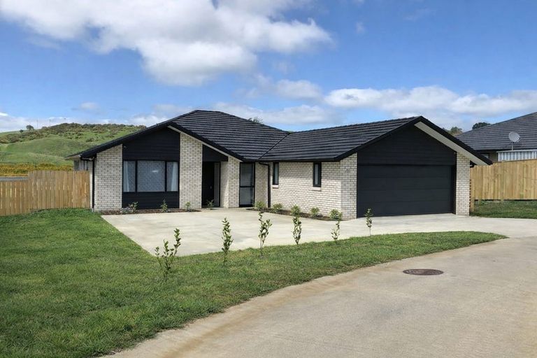 Photo of property in 50 Peacock Place, Pokeno, 2402