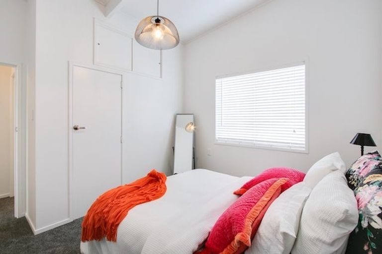 Photo of property in 3/209 Mcleod Street, Camberley, Hastings, 4120