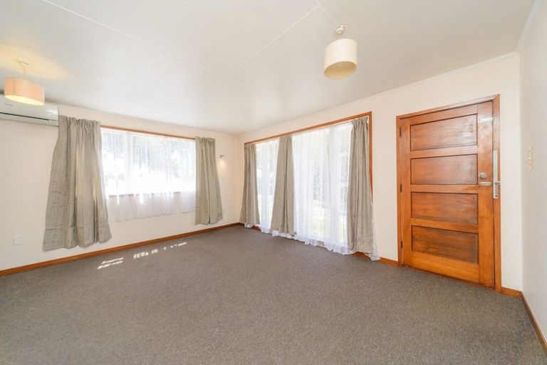 Photo of property in 550 Pioneer Highway, Highbury, Palmerston North, 4412