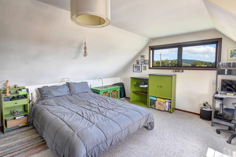 Photo of property in 45 Johnson Street, Milton, 9220