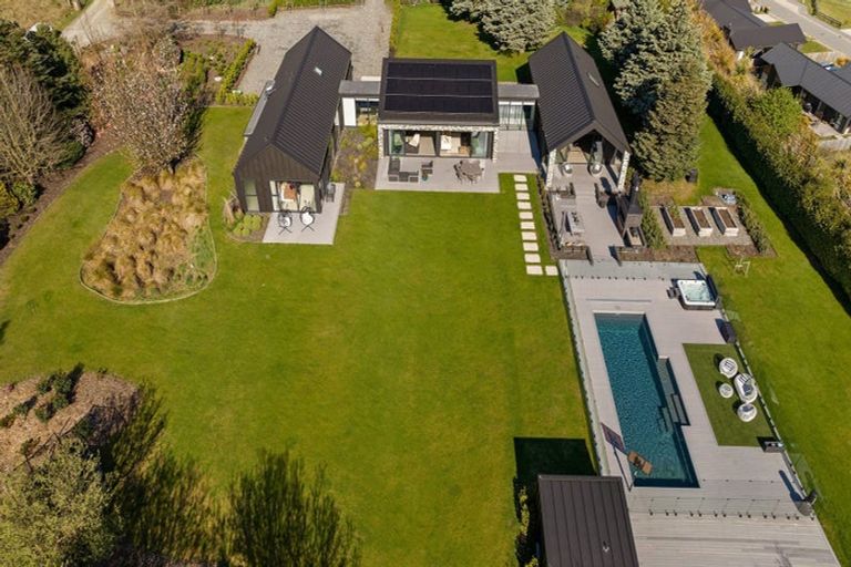 Photo of property in 35a Old School Road, Lower Shotover, Queenstown, 9371