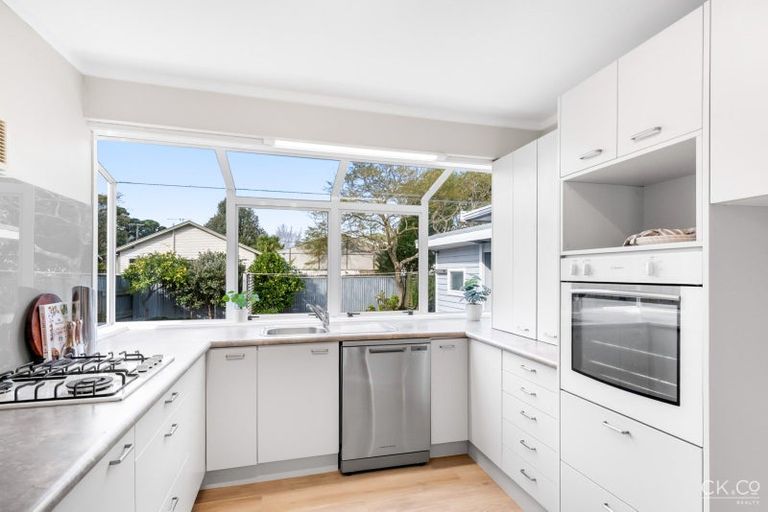 Photo of property in 19 Moa Street, Alicetown, Lower Hutt, 5010