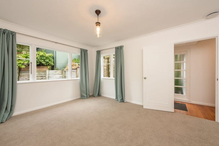 Photo of property in 43 Amritsar Street, Khandallah, Wellington, 6035