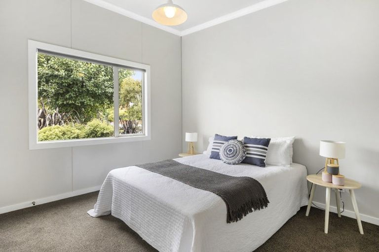 Photo of property in 64 Mckerrow Street, Shiel Hill, Dunedin, 9013