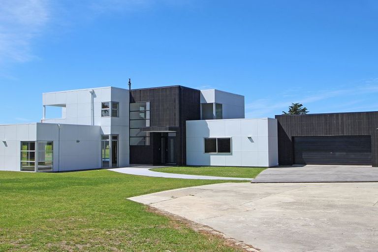 Photo of property in 231 Awamoa Road, Awamoa, Oamaru, 9492