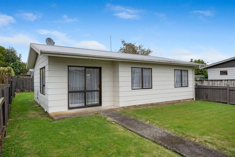 Photo of property in 17b Tiller Close, Kelvin Grove, Palmerston North, 4414