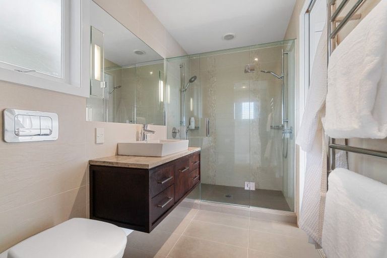 Photo of property in 21 St Aubyn Street, Devonport, Auckland, 0624