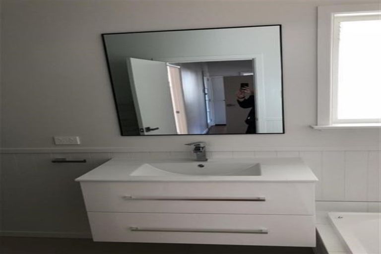 Photo of property in 22 Melanesia Road, Kohimarama, Auckland, 1071