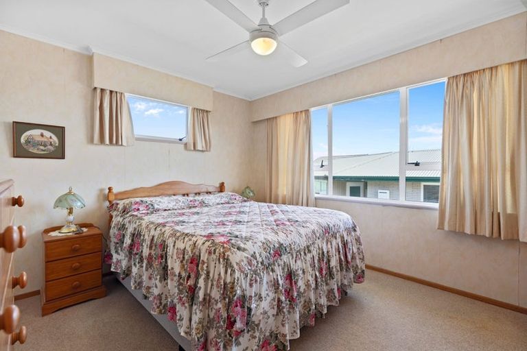 Photo of property in 52 Smiths Road, Matua, Tauranga, 3110