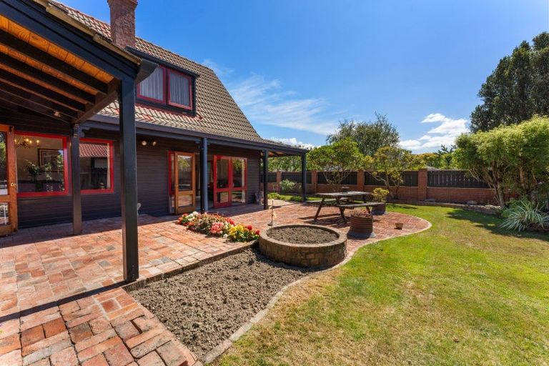 Photo of property in 14 Hamerton Street, Naenae, Lower Hutt, 5011