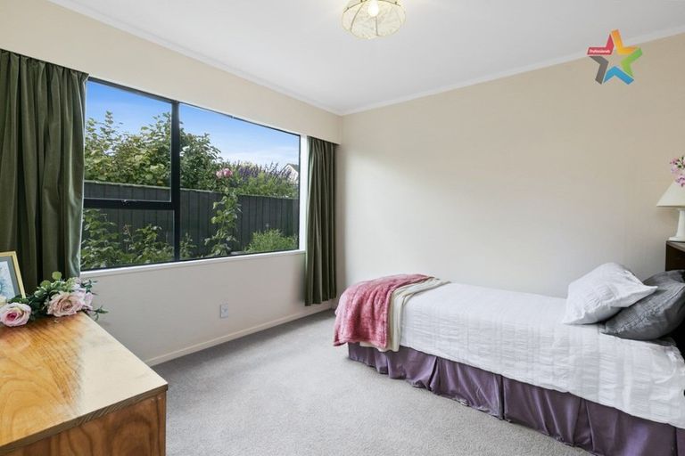 Photo of property in 1b Guiness Street, Avalon, Lower Hutt, 5011