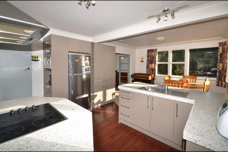 Photo of property in 27 Tower Avenue, Waverley, Dunedin, 9013