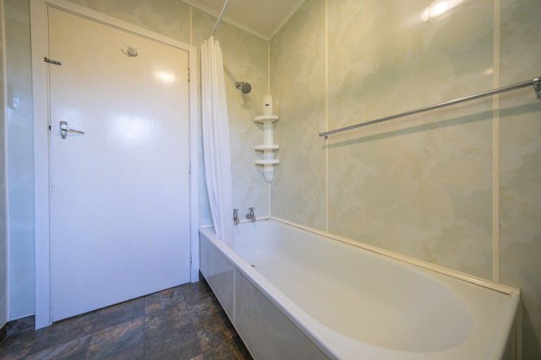 Photo of property in 103 Quintin Drive, Te Anau, 9600