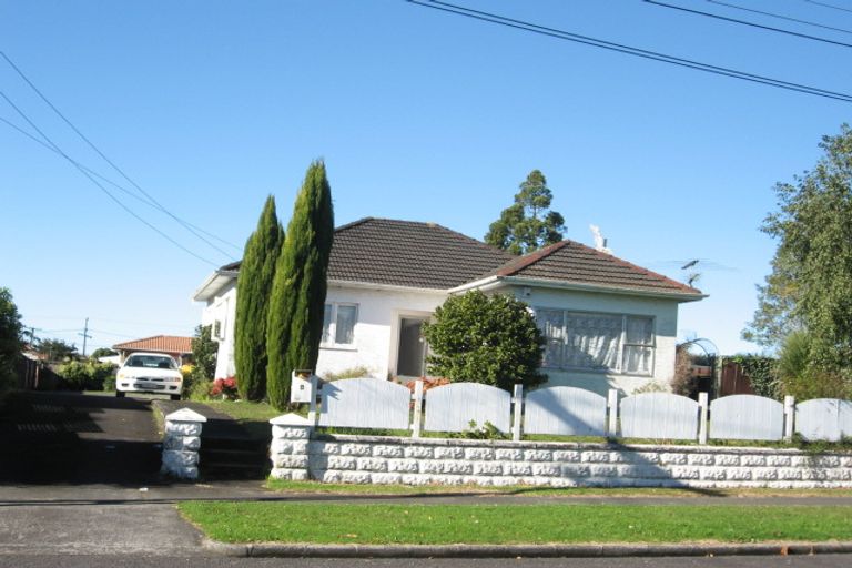 Photo of property in 1 Jutland Road, Manurewa, Auckland, 2102