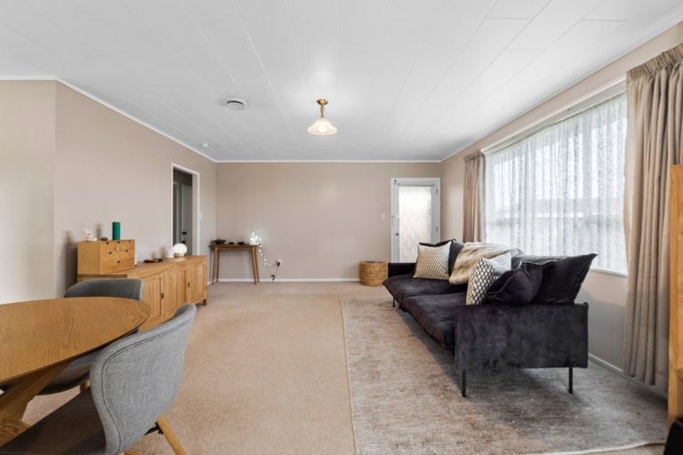 Photo of property in 3a Rossiter Crescent, Lynmouth, New Plymouth, 4310