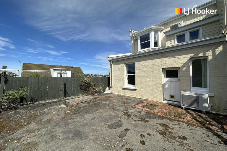 Photo of property in 1 Macnee Street, Mornington, Dunedin, 9011