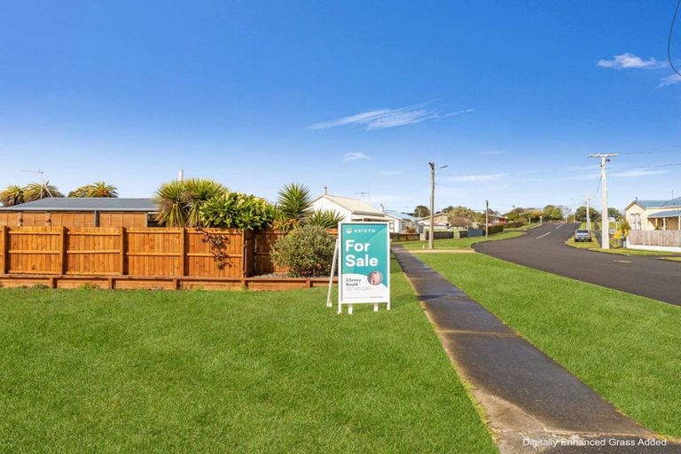 Photo of property in 8 Gorran Avenue, Gonville, Whanganui, 4501