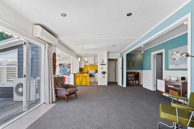 Photo of property in 15 Moana Terrace, Lynmore, Rotorua, 3010