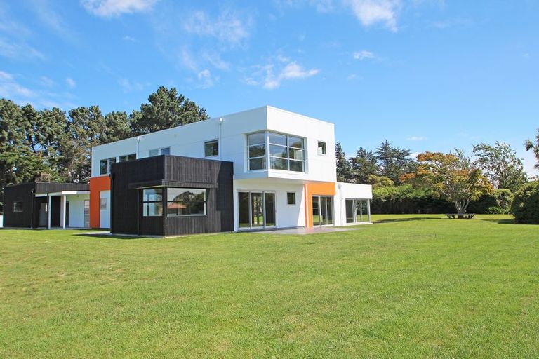 Photo of property in 231 Awamoa Road, Awamoa, Oamaru, 9492