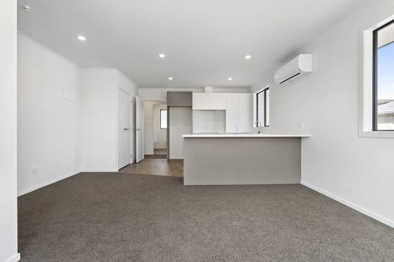 Photo of property in 2/53 Bandon Street, Frankton, Hamilton, 3204