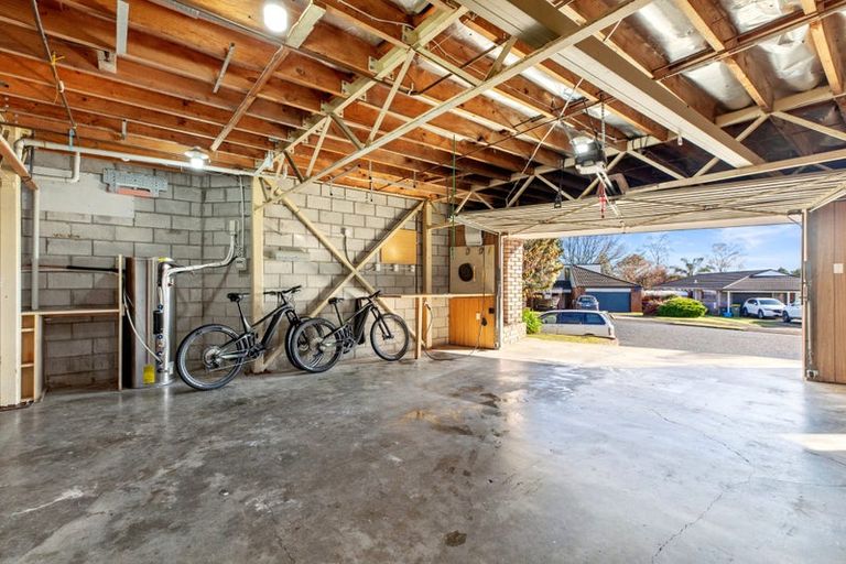 Photo of property in 8 Galway Place, Te Puke, 3119