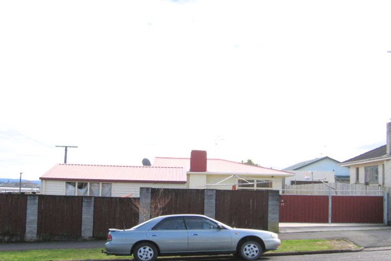 Photo of property in 14 Joffre Street, Frankton, Hamilton, 3204