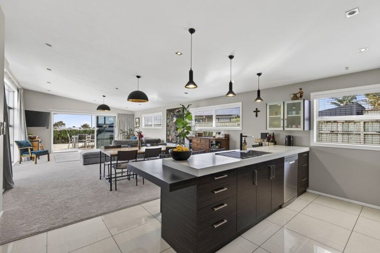 Photo of property in 40 Penrod Drive, Bell Block, New Plymouth, 4312