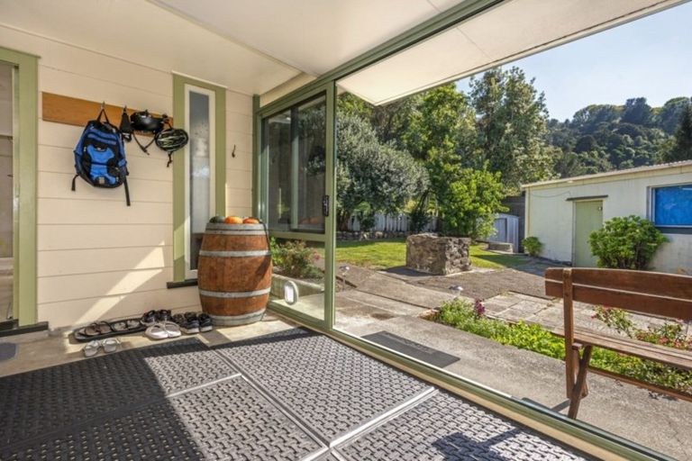 Photo of property in 14 Justin Street, Mangapapa, Gisborne, 4010