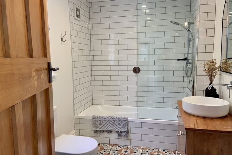 Photo of property in 62 Saint Davids Street, Lyttelton, 8082