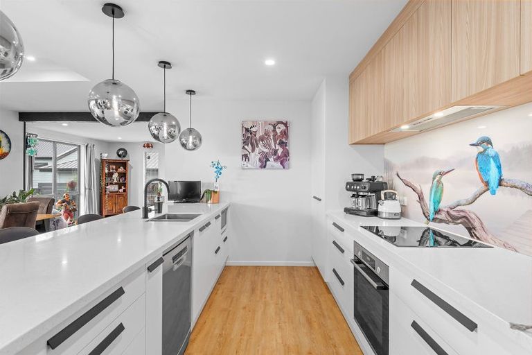 Photo of property in 3 Trudi Place, Green Island, Dunedin, 9018