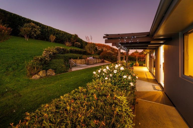 Photo of property in 100 Greer Court, Bunnythorpe, Palmerston North, 4481